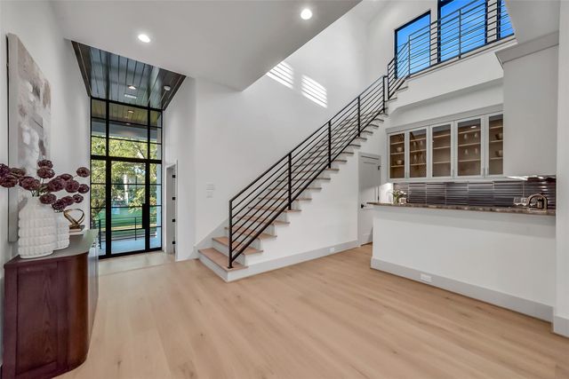 4927 Heatherglen Drive, Houston, TX 77096