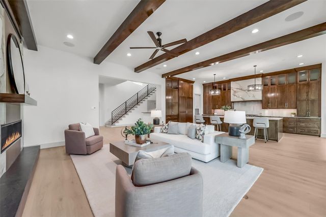 4927 Heatherglen Drive, Houston, TX 77096
