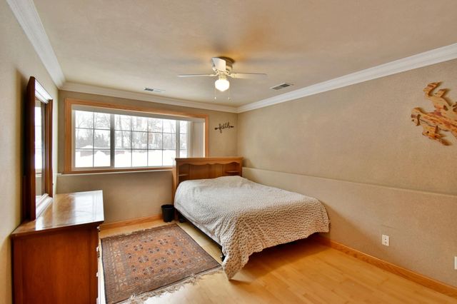 8245 W Beatrice Drive, Clear Lake, MN 55319