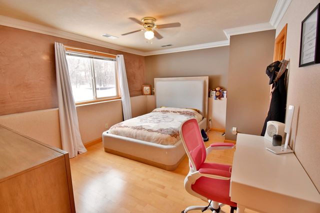 8245 W Beatrice Drive, Clear Lake, MN 55319