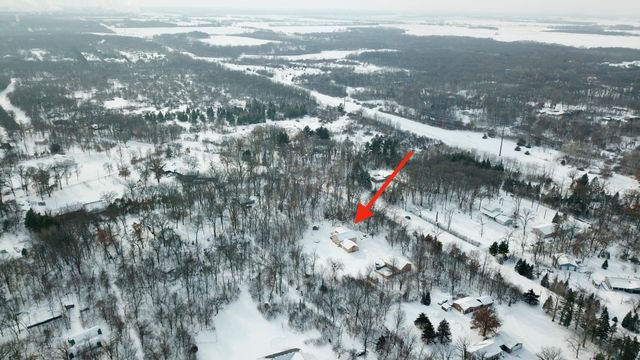 8245 W Beatrice Drive, Clear Lake, MN 55319