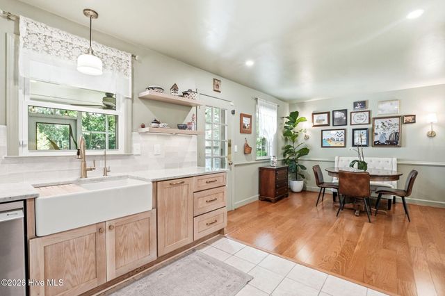 1625 Scotts Hill Loop Road, Wilmington, NC 28411