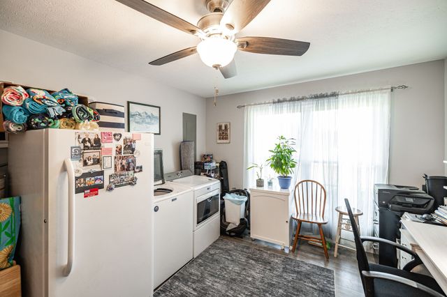 305 Paul Thompson Rd, Bethpage, TN 37022