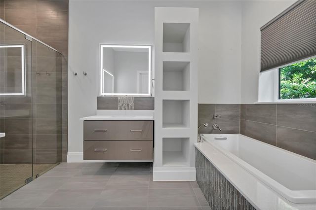 13643 LAKE CAWOOD DRIVE, Windermere, FL 34786