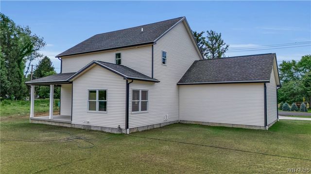 2496 West Church, Eden, NY 14057