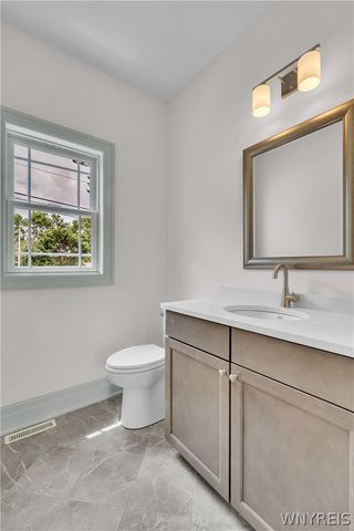 2496 West Church, Eden, NY 14057