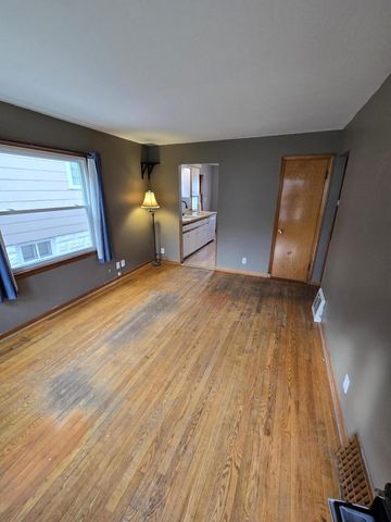 1919 S 69th STREET, West Allis, WI 53219