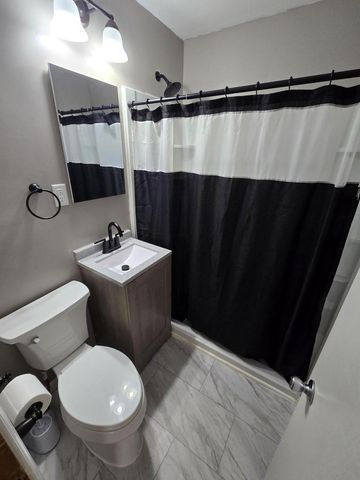 1919 S 69th STREET, West Allis, WI 53219