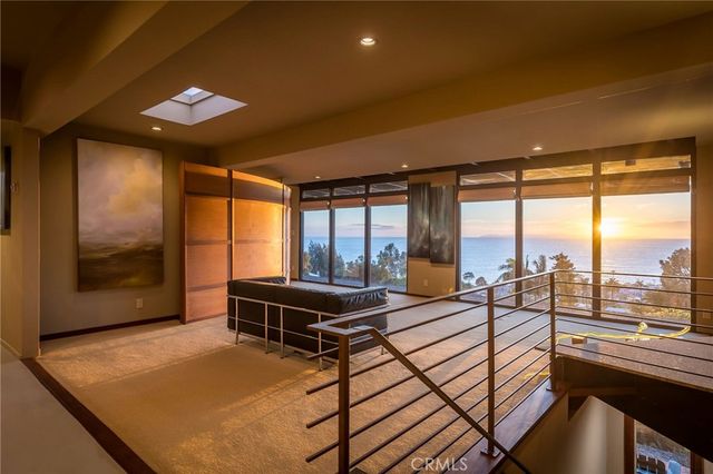 22315 3rd Avenue, Laguna Beach, CA 92651