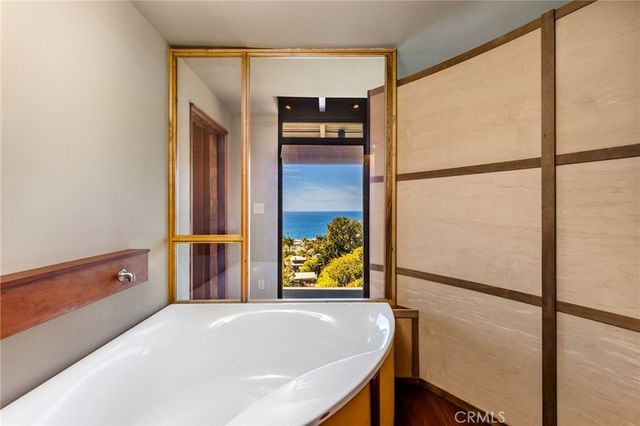 22315 3rd Avenue, Laguna Beach, CA 92651