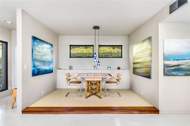22315 3rd Avenue, Laguna Beach, CA 92651