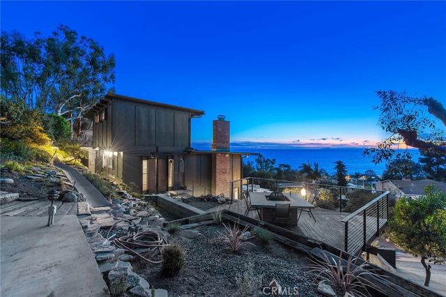 22315 3rd Avenue, Laguna Beach, CA 92651