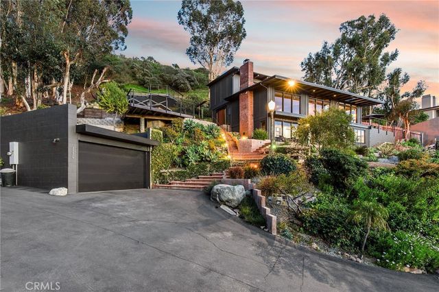 22315 3rd Avenue, Laguna Beach, CA 92651