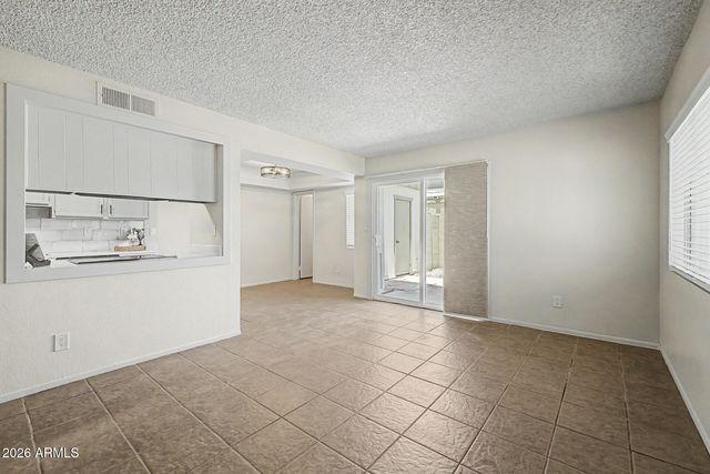 5981 N 48TH Drive, Glendale, AZ 85301