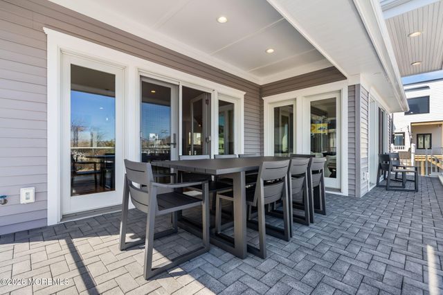 30 Wilkins Road, Toms River, NJ 08753