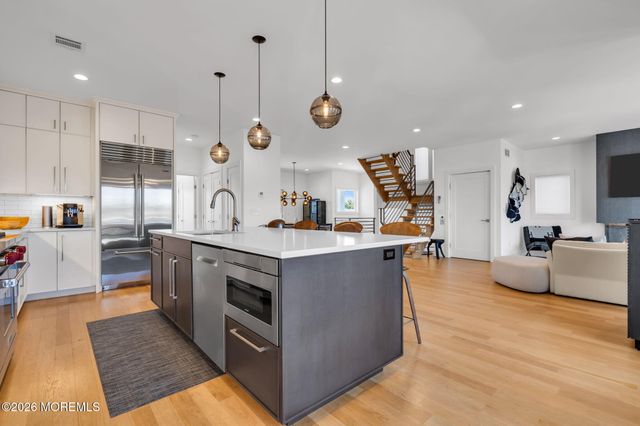 30 Wilkins Road, Toms River, NJ 08753