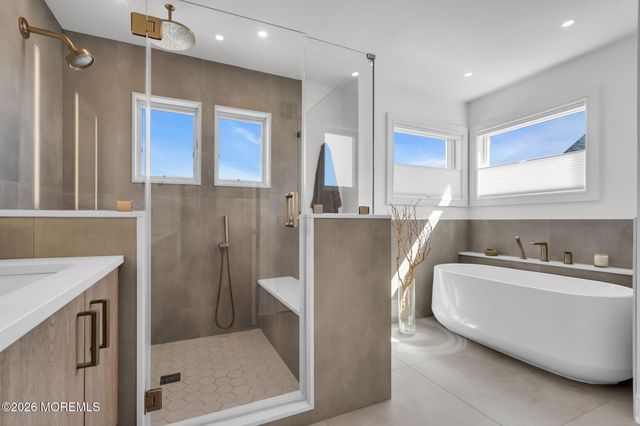 30 Wilkins Road, Toms River, NJ 08753