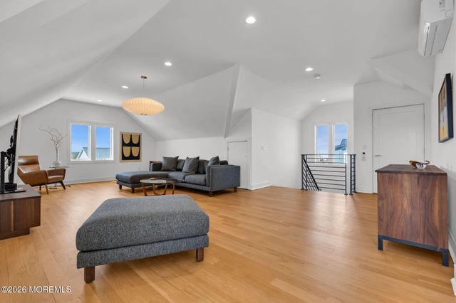 30 Wilkins Road, Toms River, NJ 08753