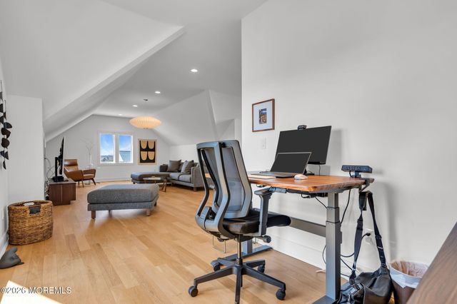 30 Wilkins Road, Toms River, NJ 08753