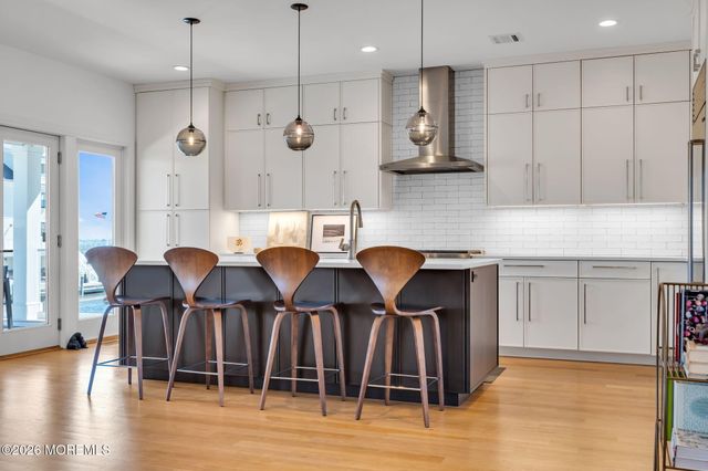 30 Wilkins Road, Toms River, NJ 08753