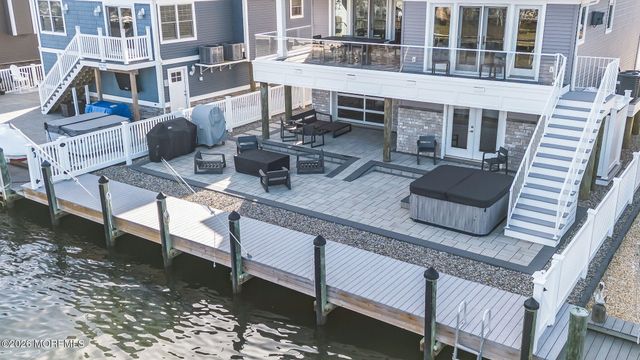 30 Wilkins Road, Toms River, NJ 08753