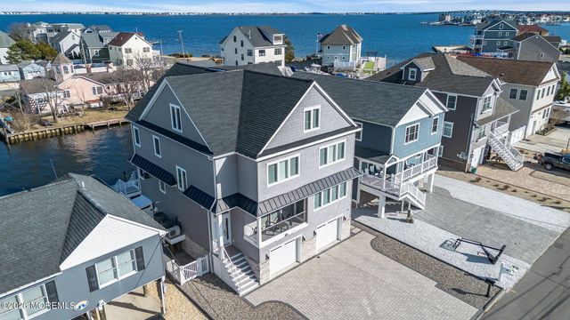 30 Wilkins Road, Toms River, NJ 08753