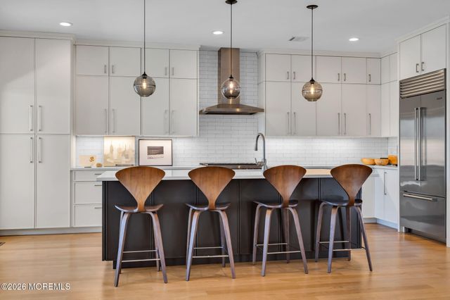 30 Wilkins Road, Toms River, NJ 08753