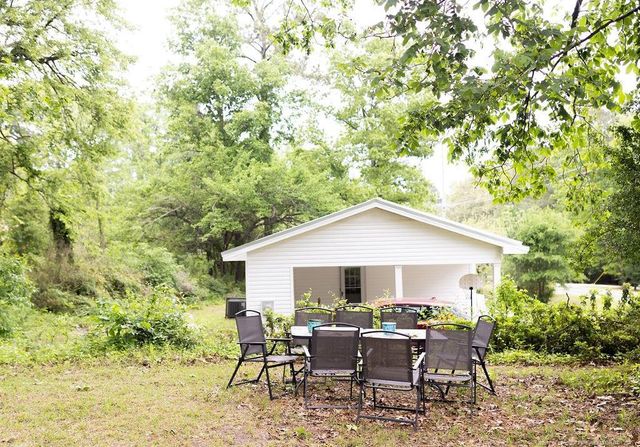 3254 Blossom Drive, Fayetteville, NC 28306