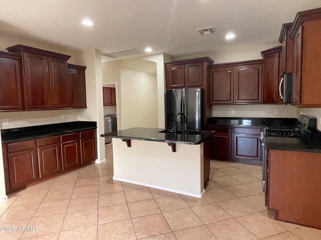 30204 N 73rd Avenue, Peoria, AZ 85383