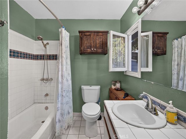 426 N Gertruda Avenue, Redondo Beach, CA 90277