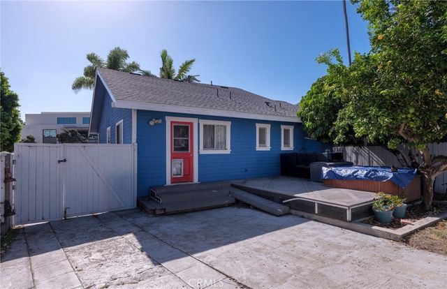 426 N Gertruda Avenue, Redondo Beach, CA 90277