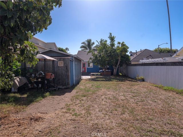 426 N Gertruda Avenue, Redondo Beach, CA 90277