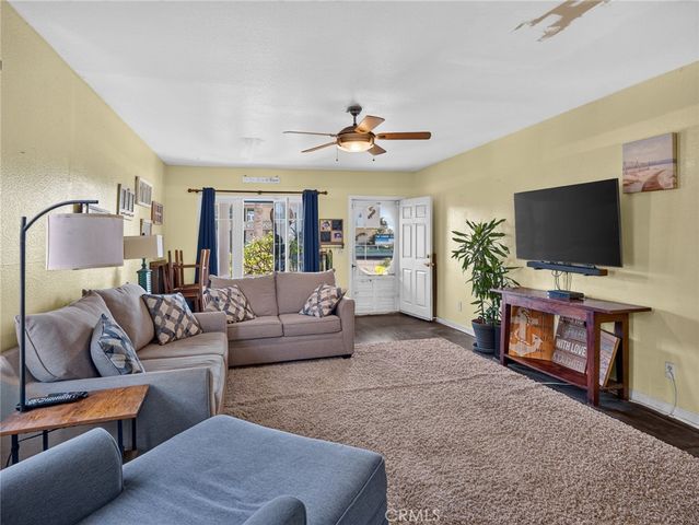 426 N Gertruda Avenue, Redondo Beach, CA 90277