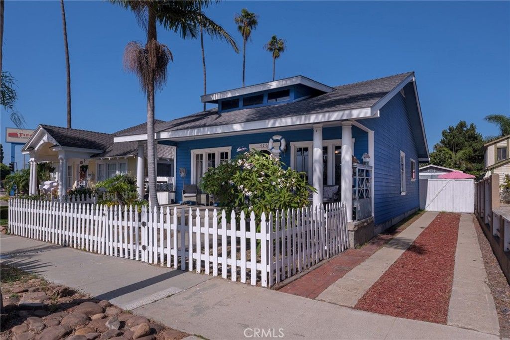 426 N Gertruda Avenue, Redondo Beach, CA 90277 — photo 2