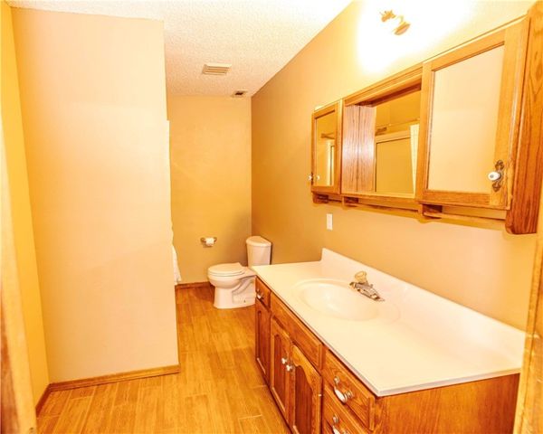 240 Peerson Street, Fayetteville, AR 72701