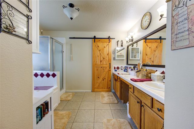 15706-2 County Road 526, Rosharon, TX 77583