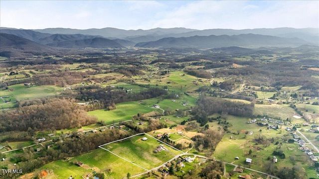 231 County Farm Road, Jonesborough, TN 37659