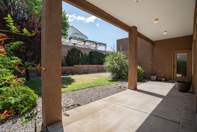 9100 Silverwood Drive NE, Albuquerque, NM 87113