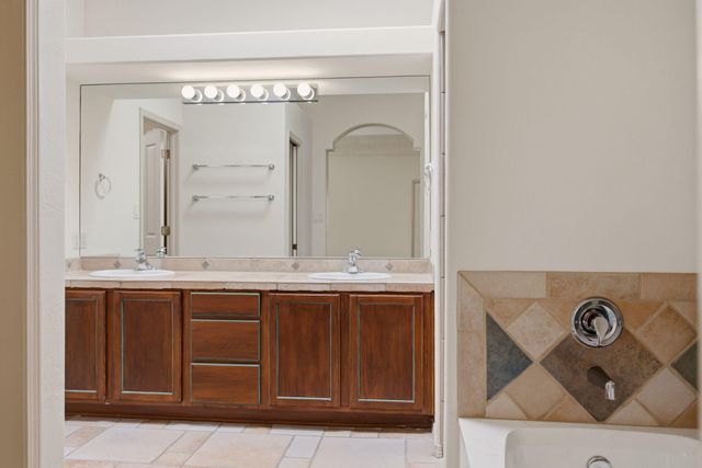 9100 Silverwood Drive NE, Albuquerque, NM 87113