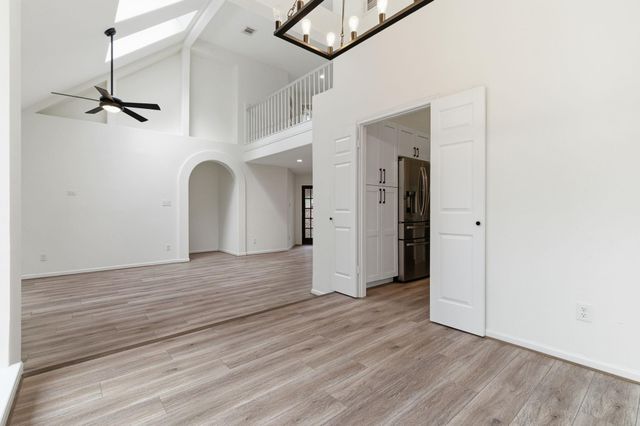 23 Cedar Chase Place, The Woodlands, TX 77381