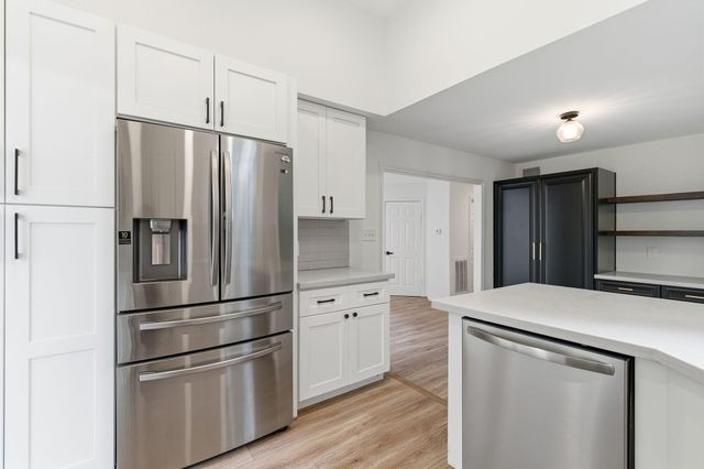 23 Cedar Chase Place, The Woodlands, TX 77381