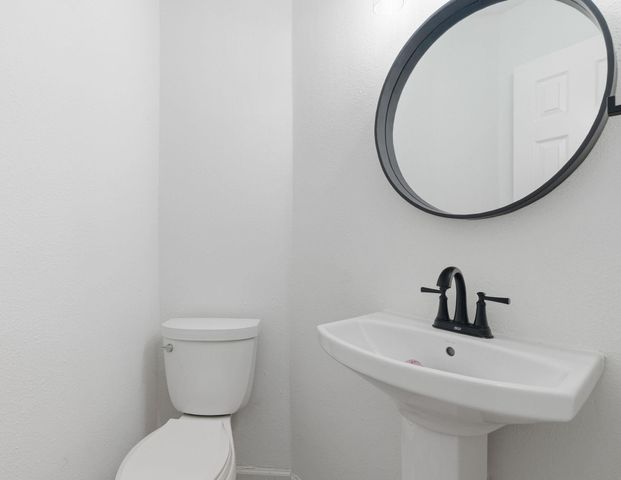 23 Cedar Chase Place, The Woodlands, TX 77381