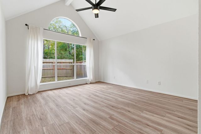 23 Cedar Chase Place, The Woodlands, TX 77381