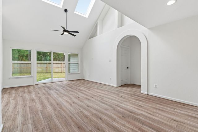 23 Cedar Chase Place, The Woodlands, TX 77381