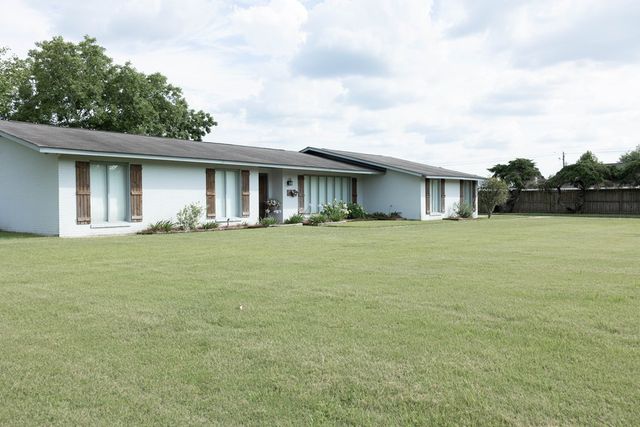 501 Cable Rd., Headland, AL 36345