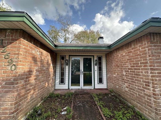 12690 Ridgecrest Drive, Willis, TX 77318