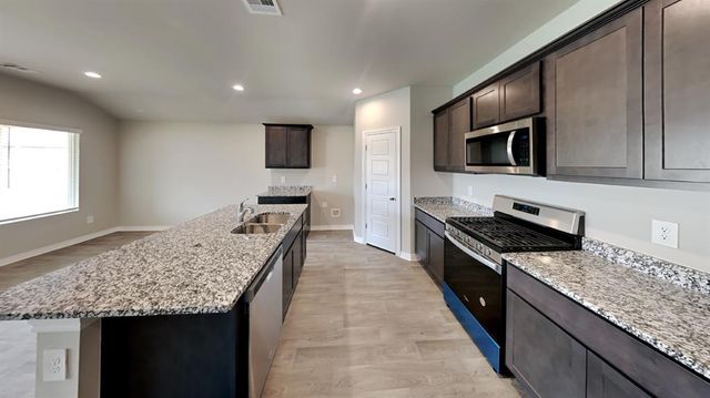 4301 Moonlight Road, Mustang, OK 73064