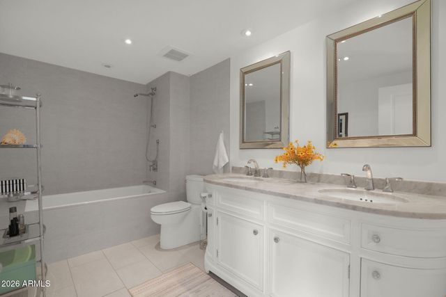 7209 E MCDONALD Drive 41, Scottsdale, AZ 85250