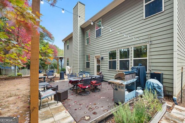 19 Windsor Way, Dallas, GA 30132