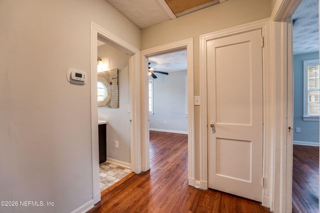 3806 ORLANDO Circle W, Jacksonville, FL 32207